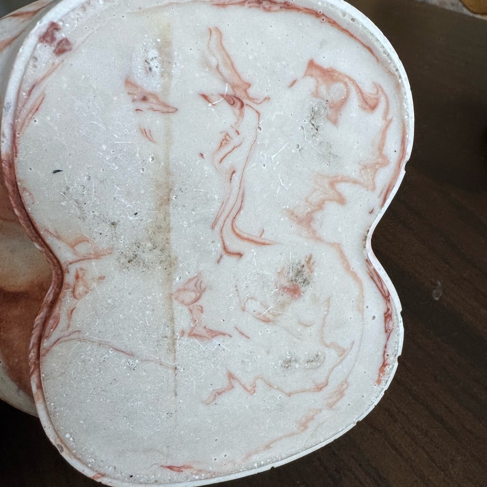 Unique Marbled Body Vase - Picture 4 of 4